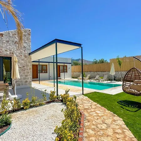Inn Villas Βίλα Φετιγιέ